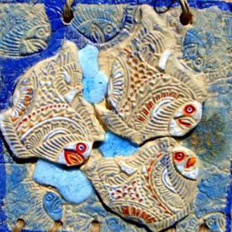 Ceramic picture fish trio